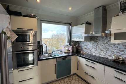 Wohnung zum Kaufen in Gelsenkirchen 179.000 € 130 m²