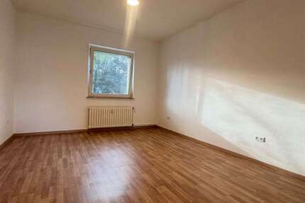 Wohnung Bottrop - 3 Zimmer, 62 m&sup2;, 558&euro; | Angebot:27712957