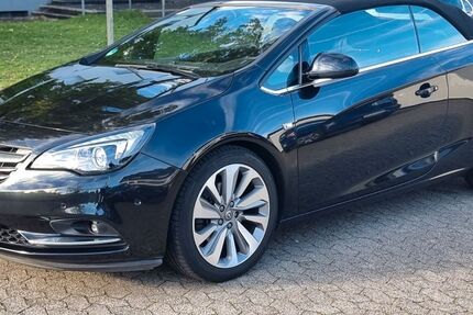 Opel Cascada 63.000 km 9.900 &euro; Ratingen 40880