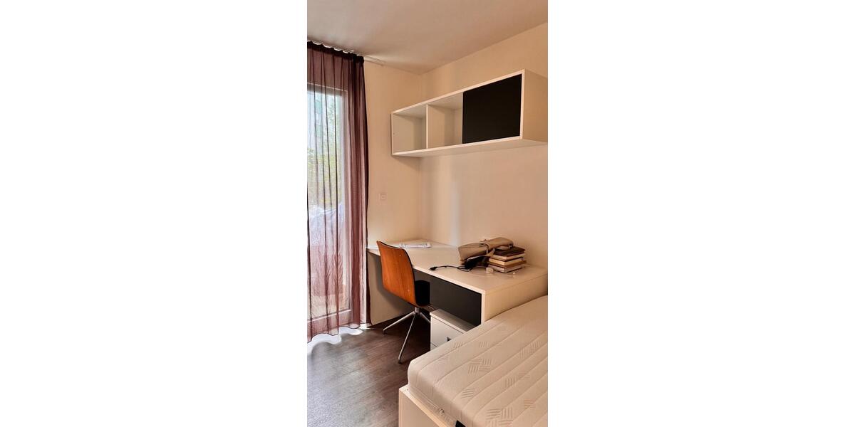 Erdgeschoßwohnung Essen Stadtkern - 1 Zimmer, 21 m&sup2;, 630&euro; | Angebot:26315004