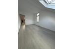 Dachgeschoßwohnung Velbert Langenberg - 3 Zimmer, 80 m&sup2;, 720&euro; | Angebot:27596657