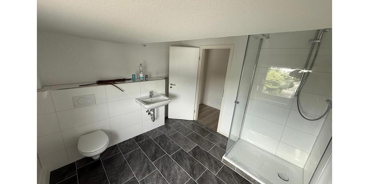 3- Zimmerwohnung zu vermieten! 2 Etage 3 zimmer