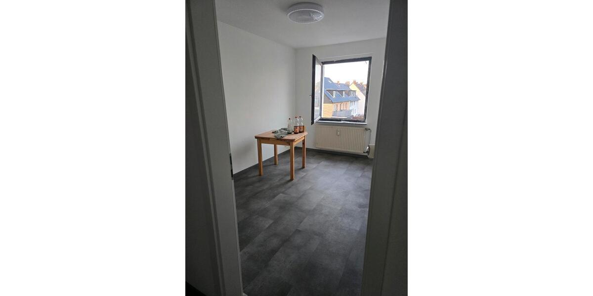 Wohnung 3 Zimmer 60m² Privat Parkplatz 3 zimmer
