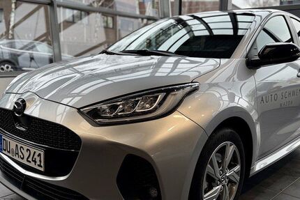 Mazda 2 Hybrid 3.748 km 25.995 &euro; Duisburg 47166