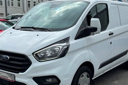 Ford Transit Custom 121.518 km 13.450 &euro; Oberhausen 46045
