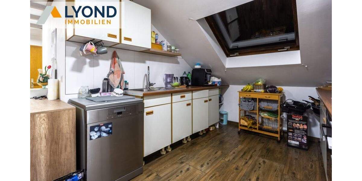 Etagenwohnung Moers Repelen - 4 Zimmer, 90 m&sup2;, 145.000&euro; | Angebot:25676842