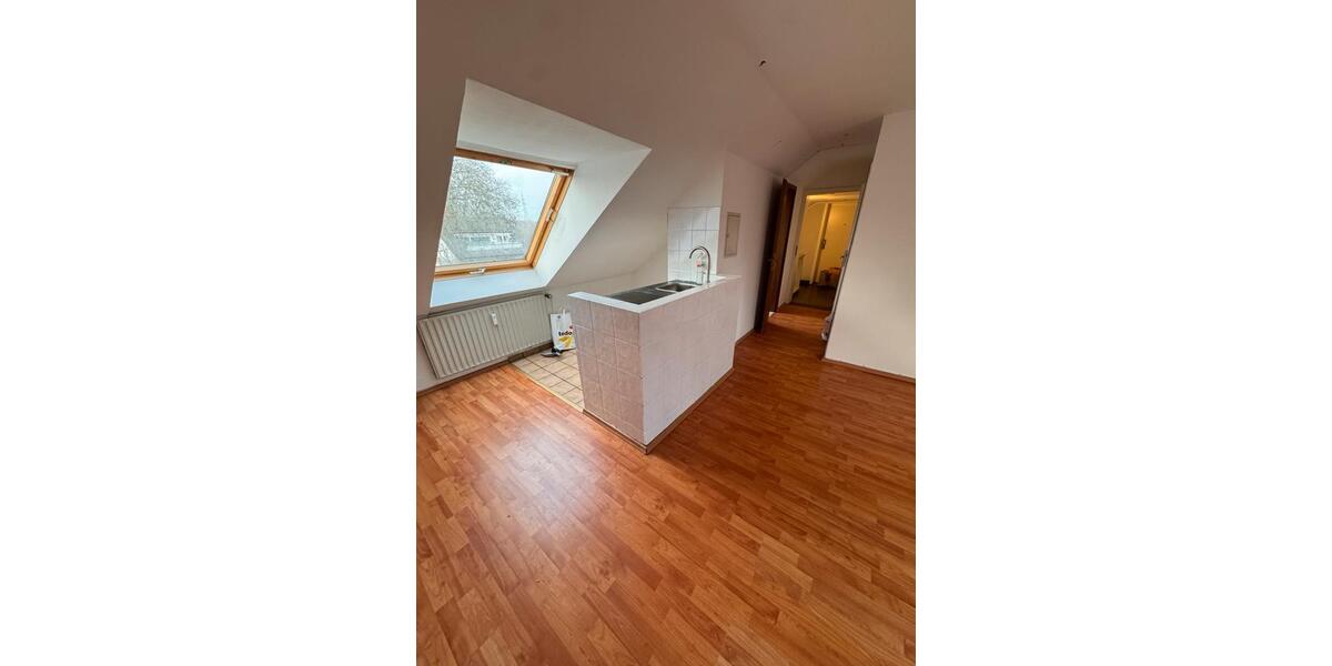 Dachgeschoßwohnung Herne Baukau - 2 Zimmer, 40 m&sup2;, 420&euro; | Angebot:26305502