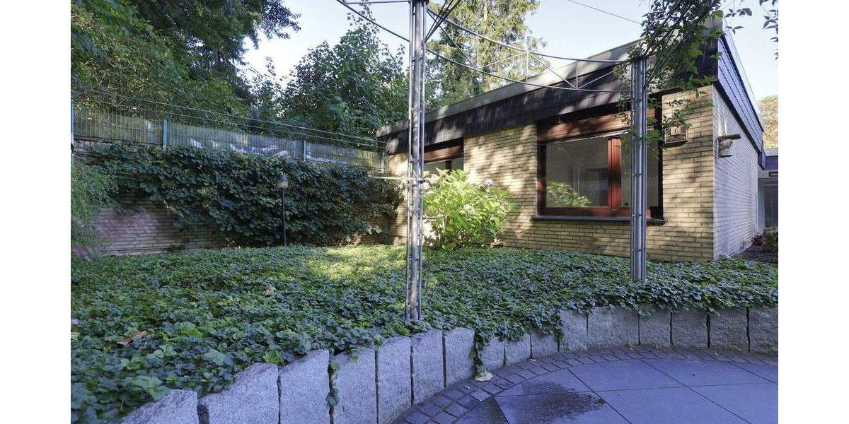 Bungalow Duisburg Alt-Homberg - 7 Zimmer, 190 m&sup2;, 599.000&euro; | Angebot:25716922