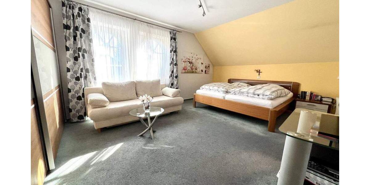 Einfamilienhaus Gladbeck Mitte - 9 Zimmer, 307 m&sup2;, 930.000&euro; | Angebot:25190761