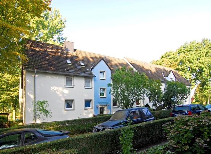 Großzügige 3,5 Zimmer Wohnung mit neuem Duschbad in ruhiger Lage 5 zimmer