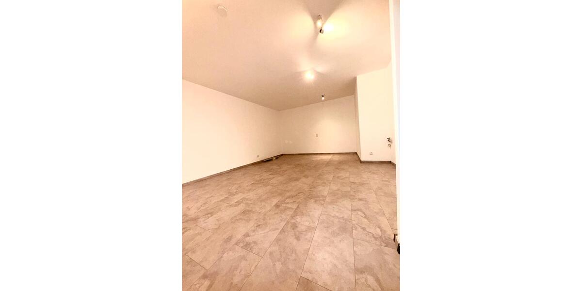 Erdgeschoßwohnung Essen Stadtbezirk IX - 1.5 Zimmer, 33 m&sup2;, 450&euro; | Angebot:26356498