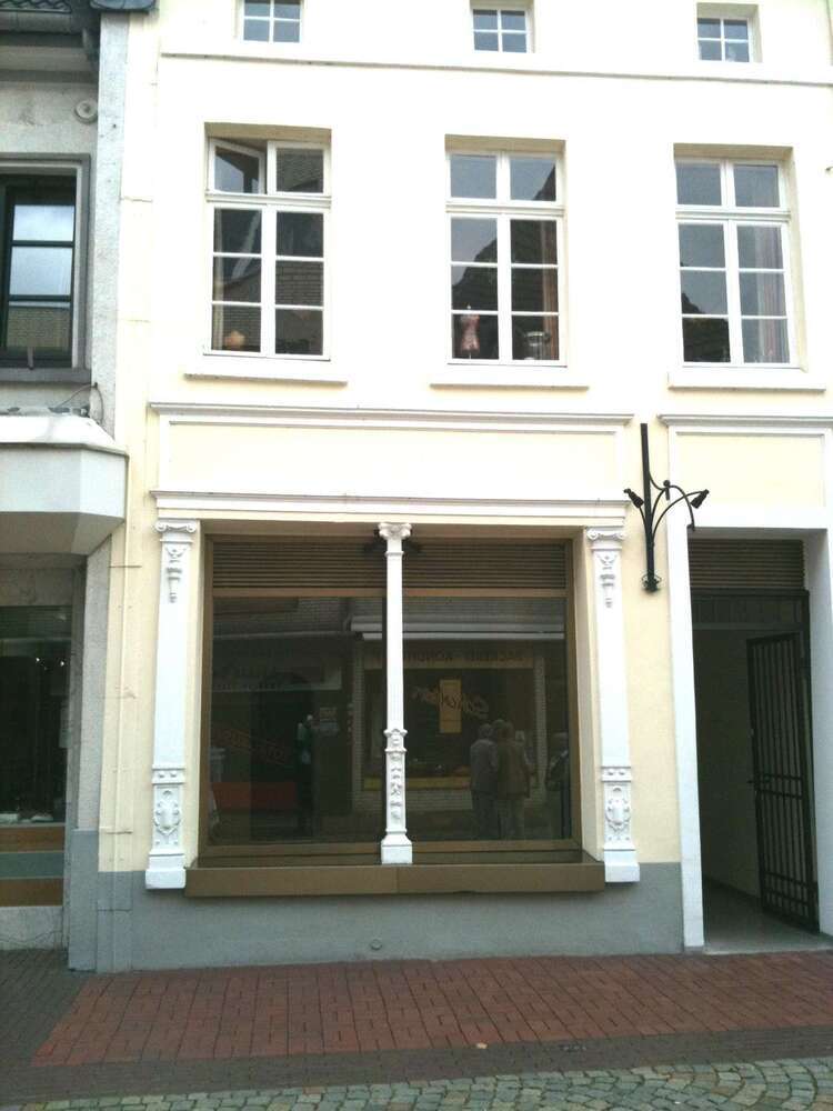 Einzelhandel in Moers 850 € 41.63 m²
