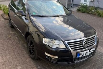 VW Passat 249.000 km 2.499 &euro; Duisburg 47249