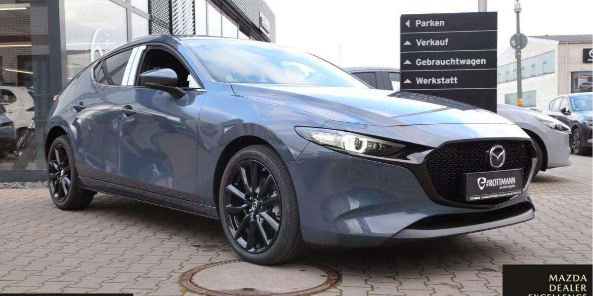 Mazda 3 8.293 km 30.470 &euro; Bottrop 46244