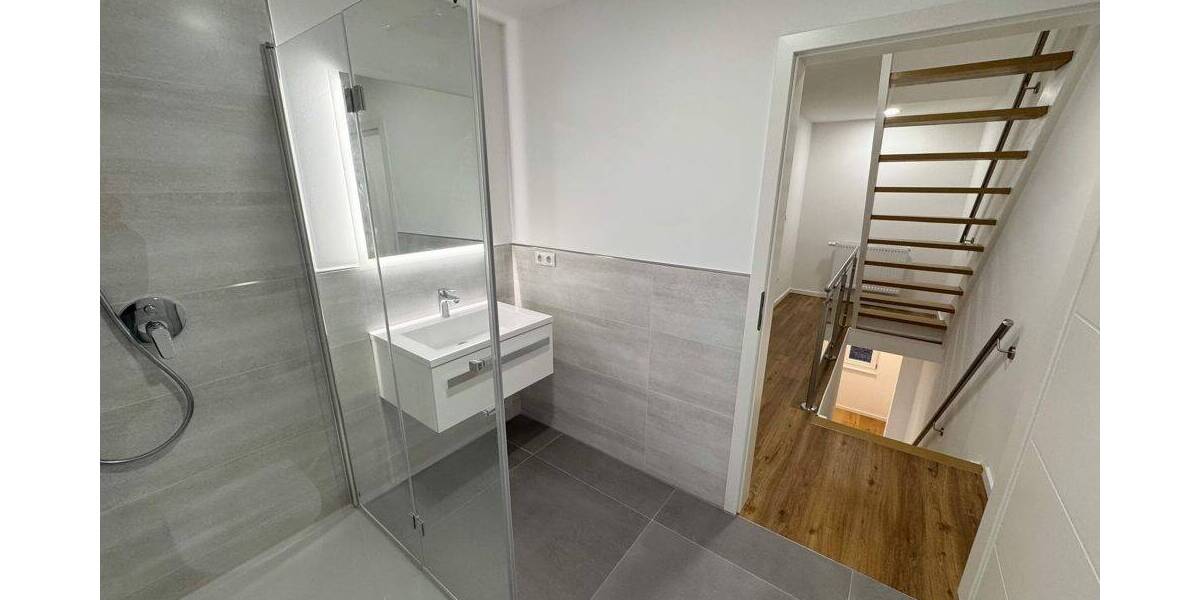Reihenmittelhaus Castrop-Rauxel Ickern - 3 Zimmer, 68 m&sup2;, 297.500&euro; | Angebot:26869146