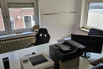 Helles ca. 10 qm Büro in Wesel – 247 Zugang, Parkplätze, 400€ warm zimmer