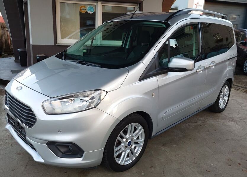 Ford Tourneo Courier 47.000 km 12.799 € Gladbeck 45968