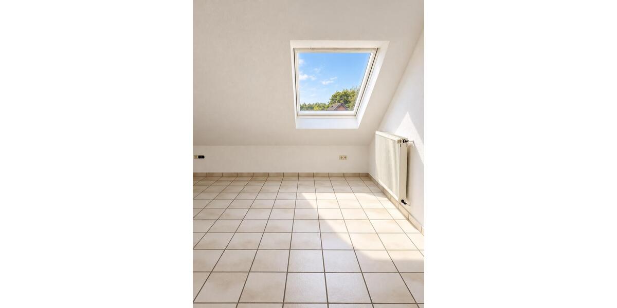 Dachgeschoßwohnung Oer-Erkenschwick Erkenschwick - 3 Zimmer, 90 m&sup2;, 954&euro; | Angebot:27608704