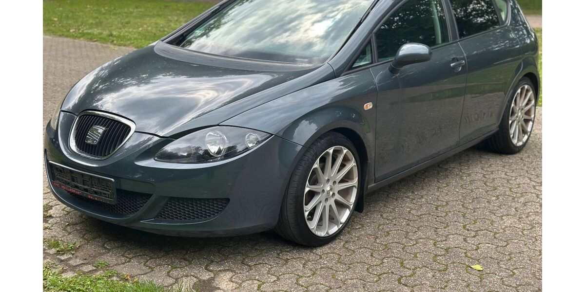 Seat Leon 182.370 km 1.299 &euro; Oberhausen 46149