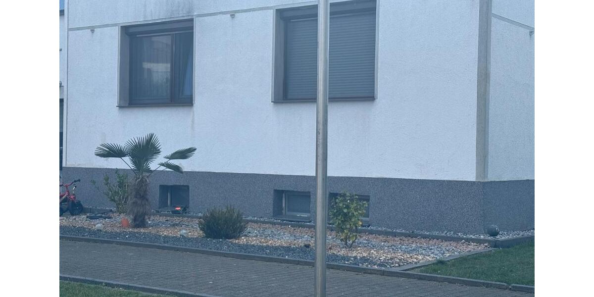 Etagenwohnung Neukirchen-Vluyn Vluyn - 3.5 Zimmer, 78 m&sup2;, 185.000&euro; | Angebot:26180549