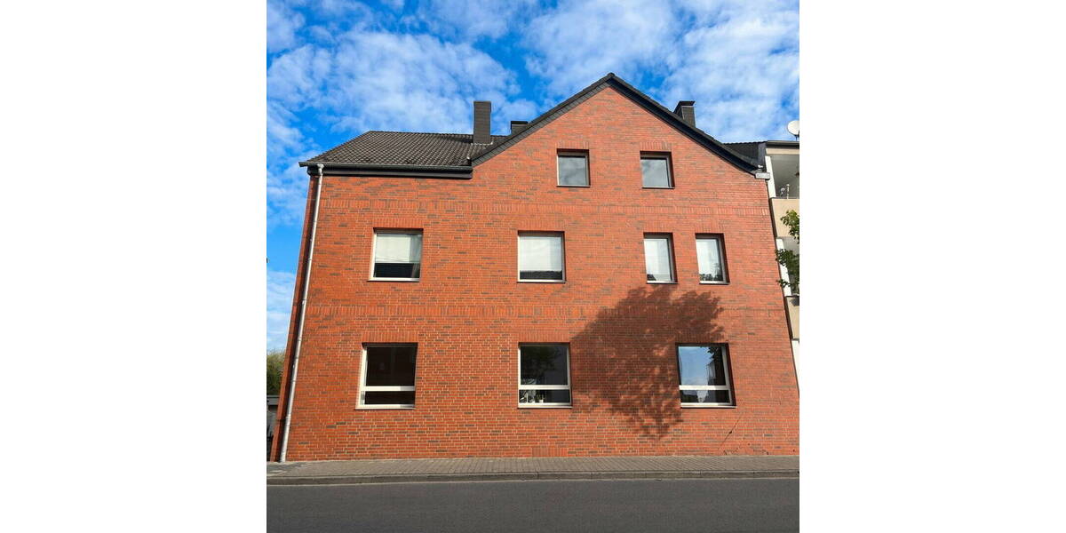 Etagenwohnung Recklinghausen Röllinghausen - 4 Zimmer, 108 m&sup2;, 1.100&euro; | Angebot:26809437
