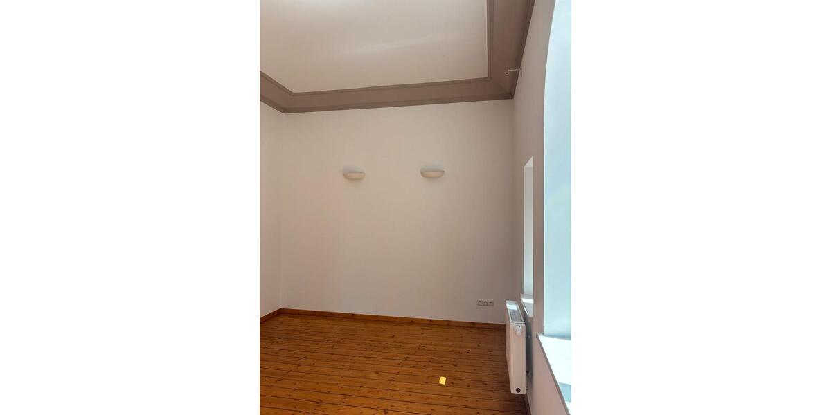 Etagenwohnung Duisburg - 4 Zimmer, 100 m&sup2;, 259.000&euro; | Angebot:27055669