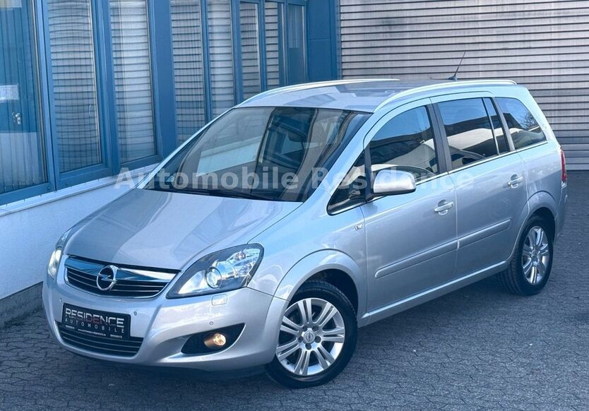 Opel Zafira 78.000 km 8.998 € Ratingen 40880