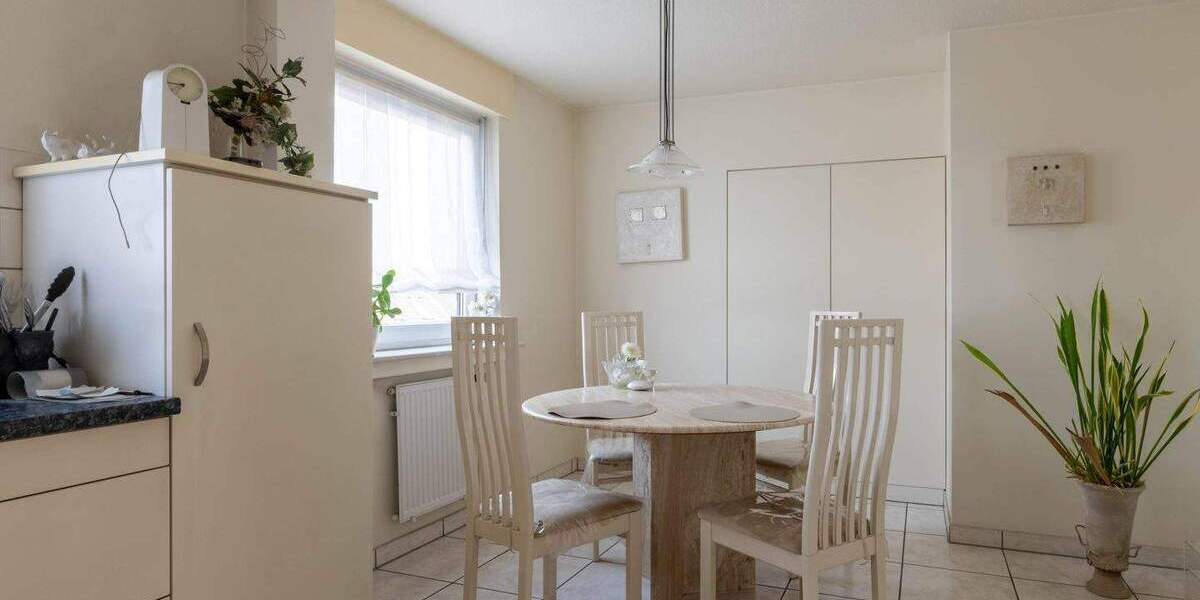 Attraktive 3,5-Zimmer-Wohnung mit Balkon und Tiefgaragenstellplatz! 3 zimmer