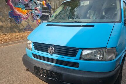 VW T5 Transporter 498.337 km 2.650 &euro; Essen 45356