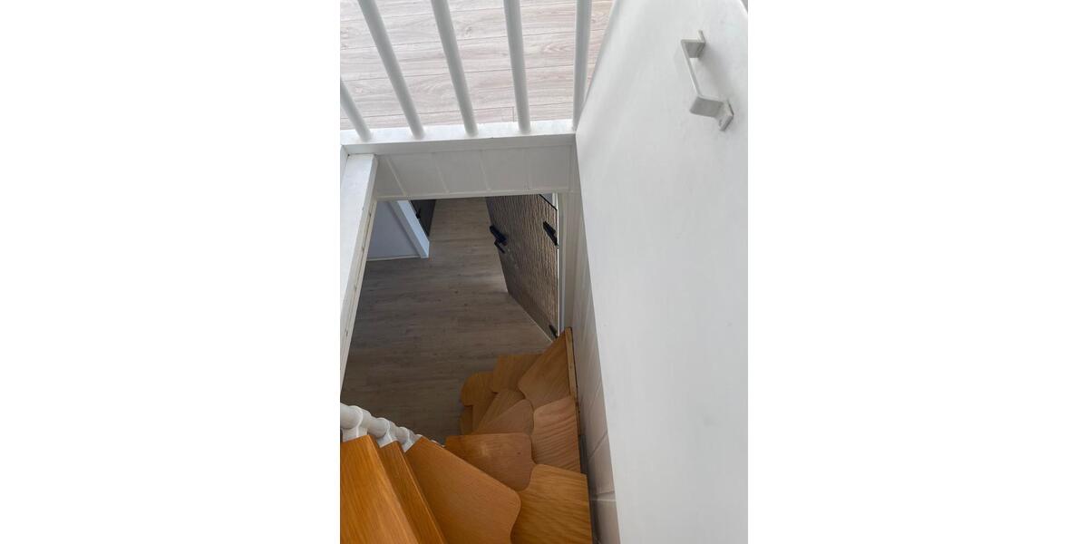 Dachgeschoßwohnung Essen Stadtbezirk VII - 2 Zimmer, 62 m&sup2;, 600&euro; | Angebot:26350508