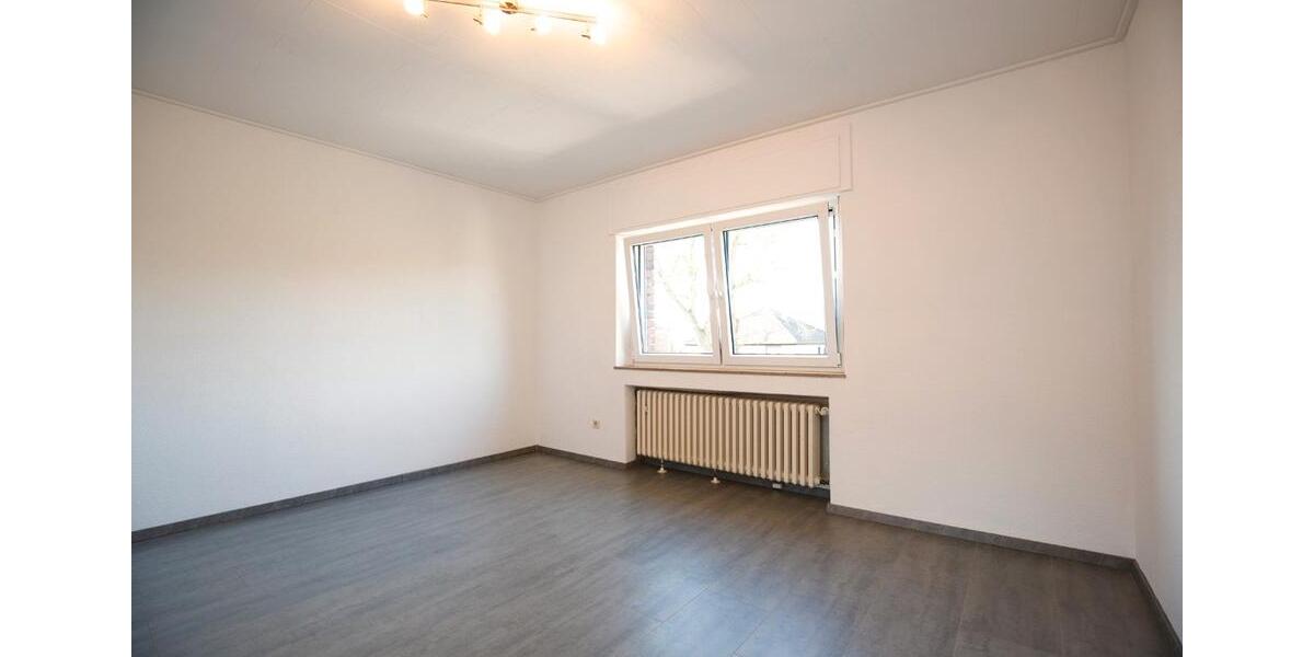 Doppelhaushälfte Dinslaken Hiesfeld - 6 Zimmer, 146 m&sup2;, 399.000&euro; | Angebot:26803548