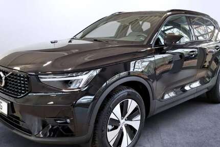 Volvo XC40 24.146 km 32.390 € Recklinghausen 45659