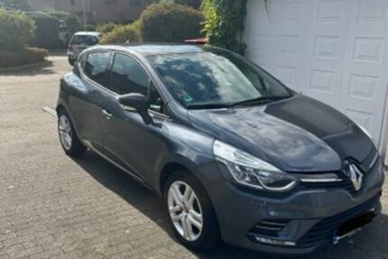 Renault Clio 64.000 km 8.500 &euro; Oberhausen 46145
