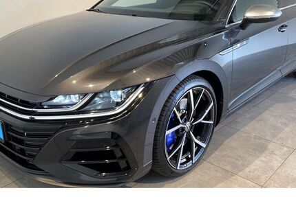 VW Arteon 29.859 km 40.990 € Bochum - Linden 44879
