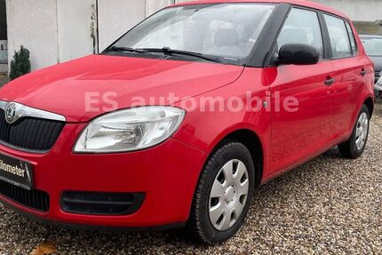 Skoda Fabia 90.200 km 3.699 &euro; Duisburg 47167