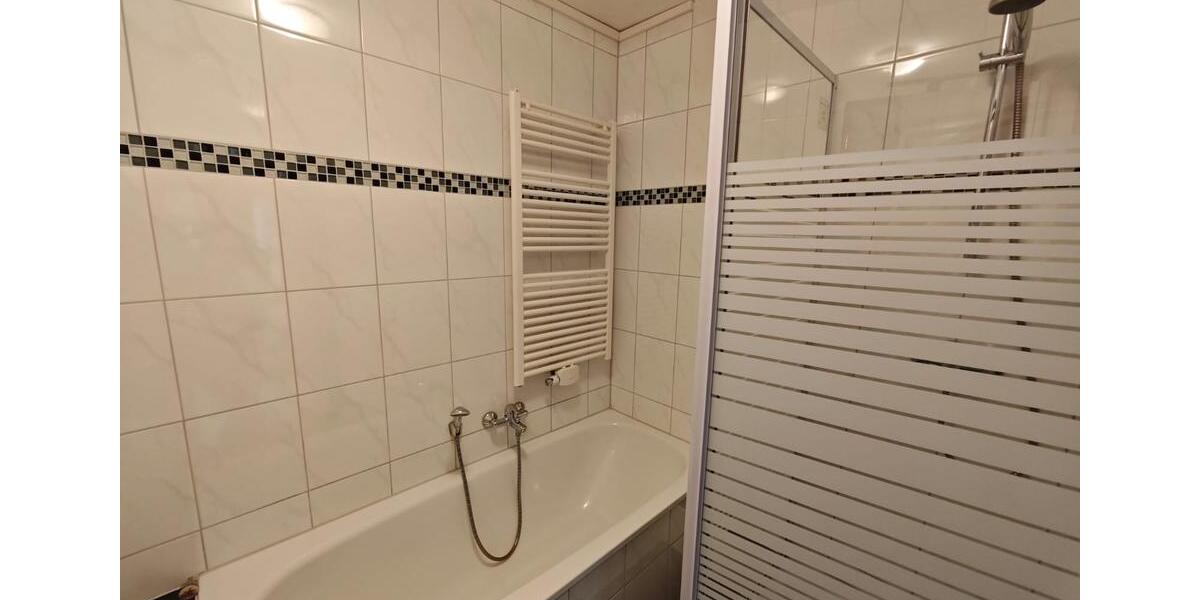 Etagenwohnung Recklinghausen Berghausen - 4 Zimmer, 76 m&sup2;, 495&euro; | Angebot:26338818