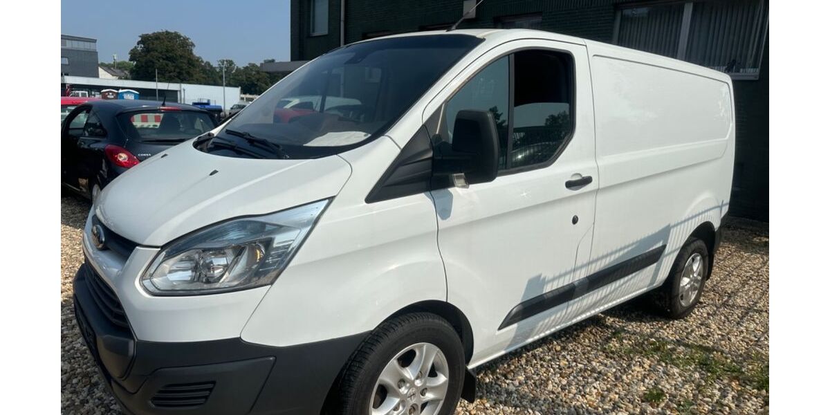 Ford Transit Custom 148.000 km 8.999 &euro; Duisburg 47138