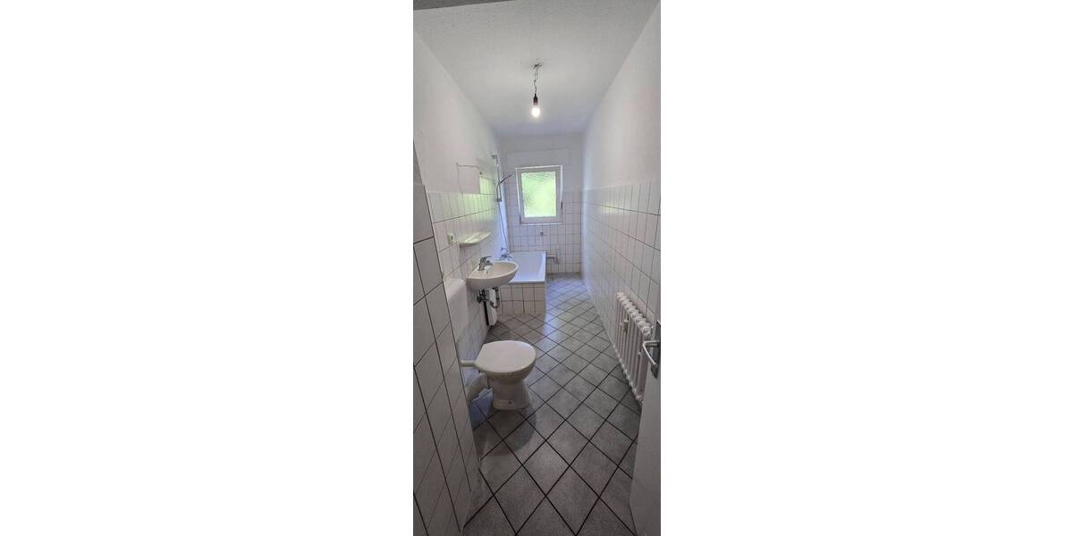Etagenwohnung Duisburg Mittelmeiderich - 3 Zimmer, 69 m&sup2;, 509&euro; | Angebot:26868797