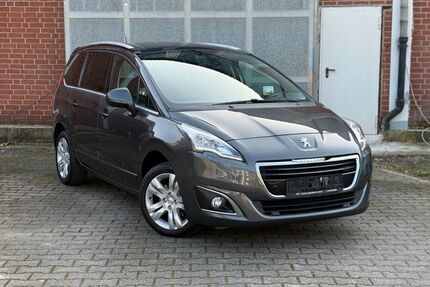 Peugeot 5008 108.350 km 11.999 &euro; Oberhausen 46049