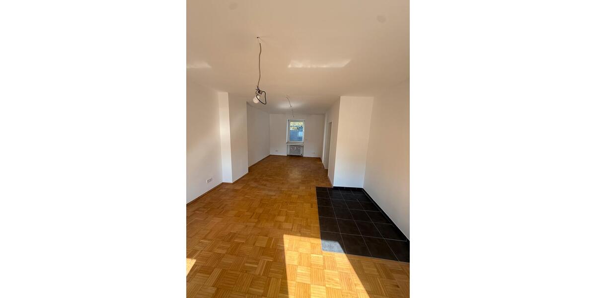 Erdgeschoßwohnung Bochum Wiemelhausen - 4 Zimmer, 125 m&sup2;, 1.680&euro; | Angebot:27596772