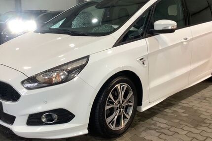 Ford S-Max 63.637 km 16.000 € Düsseldorf 40589