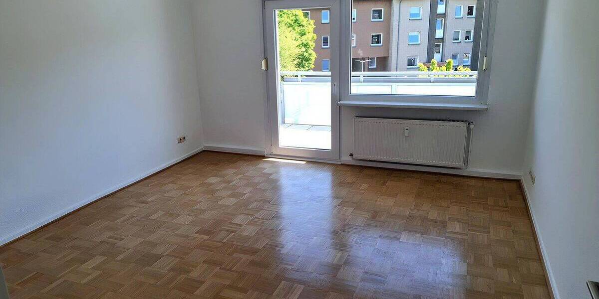 Etagenwohnung Bochum Innenstadt - 3 Zimmer, 73 m&sup2;, 850&euro; | Angebot:26805377