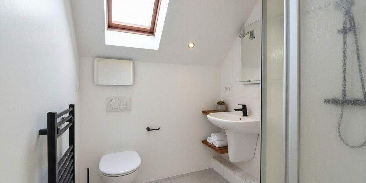 Doppelhaushälfte Duisburg / Huckingen Huckingen - 6 Zimmer, 150 m&sup2;, 579.000&euro; | Angebot:25070521