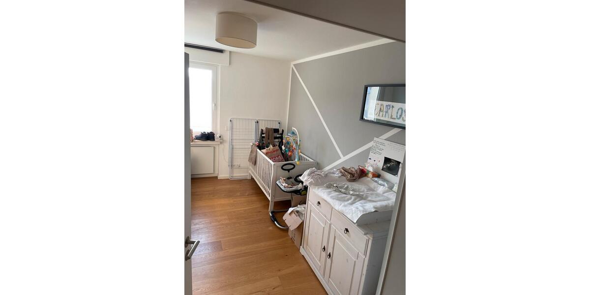 Modernisierte 3,5 Zimmer Eigentumswohnung mit Kamin 3.5 zimmer
