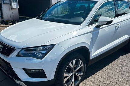 Seat Ateca 160.385 km 11.900 &euro; Oberhausen 46117