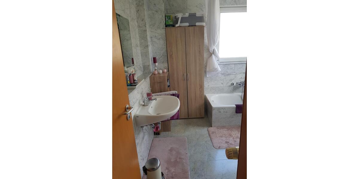 Etagenwohnung Herne Wanne-Bickern - 2.5 Zimmer, 65 m&sup2;, 545&euro; | Angebot:26323592