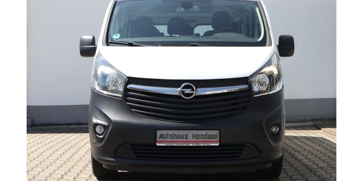 Opel Vivaro 85.900 km 13.990 &euro; Moers 47443
