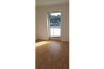 2 Zimmer Wohnung mit Süd-Balkon inkl. Nobilia EBK in Wuppertal - Uellendahl. Ideal für 1 Person.