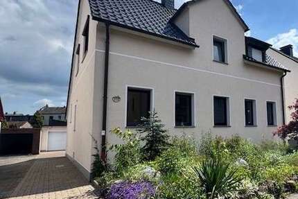 Haus zum Kaufen in Herten 699.000 € 166 m²
