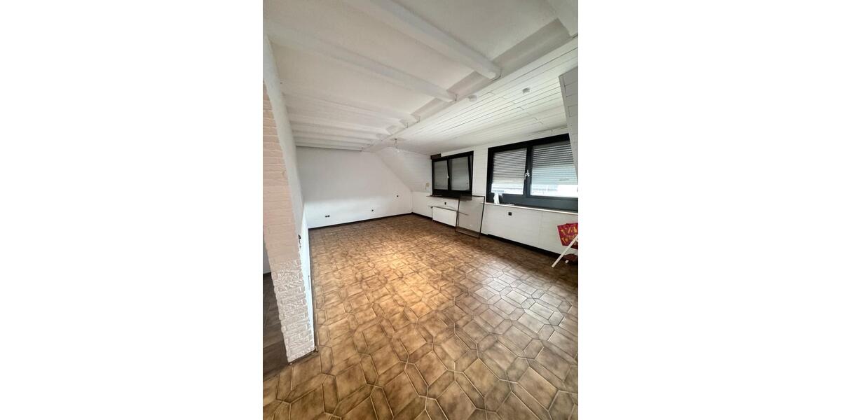 Etagenwohnung Marl - 4 Zimmer, 91 m&sup2;, 1.100&euro; | Angebot:27550468